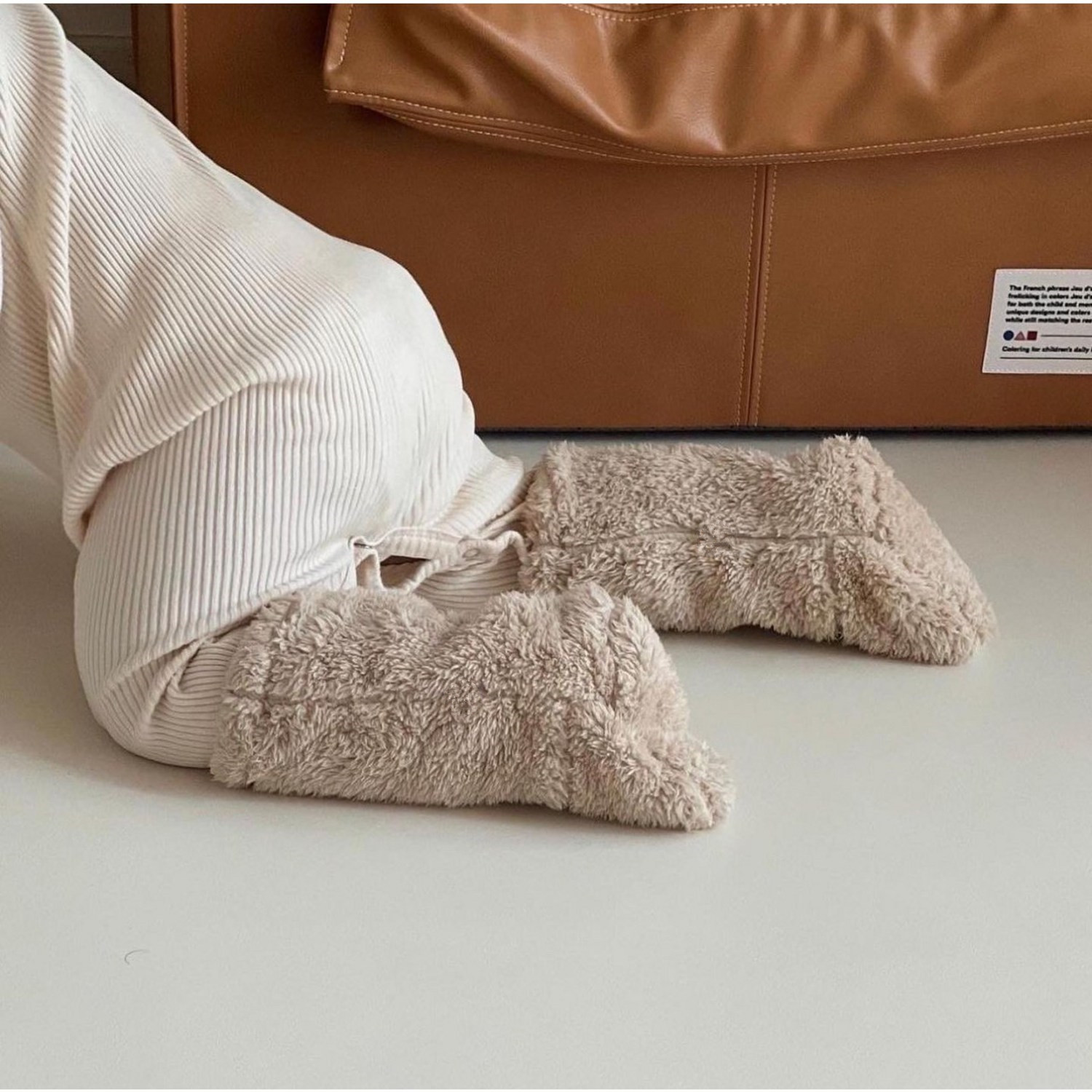 Winter Clothing For Babies - Caldi calzini invernali per bambini Calzini