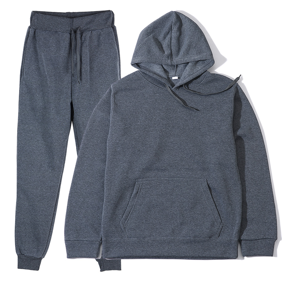 Nuova Tuta Sportiva 2026 da Uo - Winter Clothing Hoodie recensione e prezzo