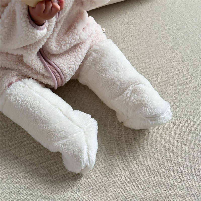 Caldi calzini invernali per ba - Winter Clothing For Babies recensione e prezzo