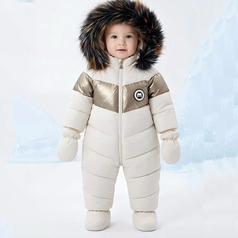 Tutina Invernale per Neonati c - Winter Clothing For Babies recensione e prezzo