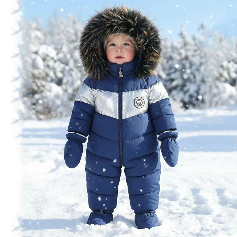 Tutina Invernale per Neonati c - Winter Clothing For Babies recensione e prezzo