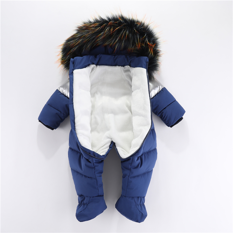 Tutina Invernale per Neonati c - Winter Clothing For Babies recensione e prezzo